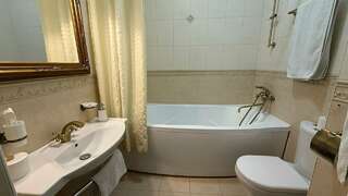 Гостиница Варваци Таганрог Двухместный номер с 1 кроватью и видом на море-4