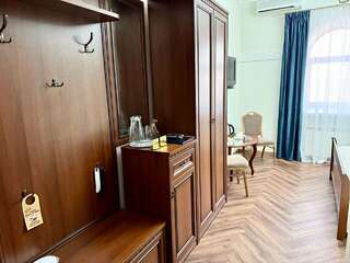 Гостиница Варваци Таганрог Двухместный номер с 1 кроватью и видом на море-3