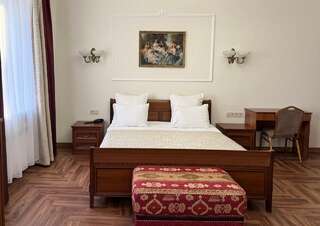 Гостиница Варваци Таганрог Большой двухместный номер с 1 кроватью-2